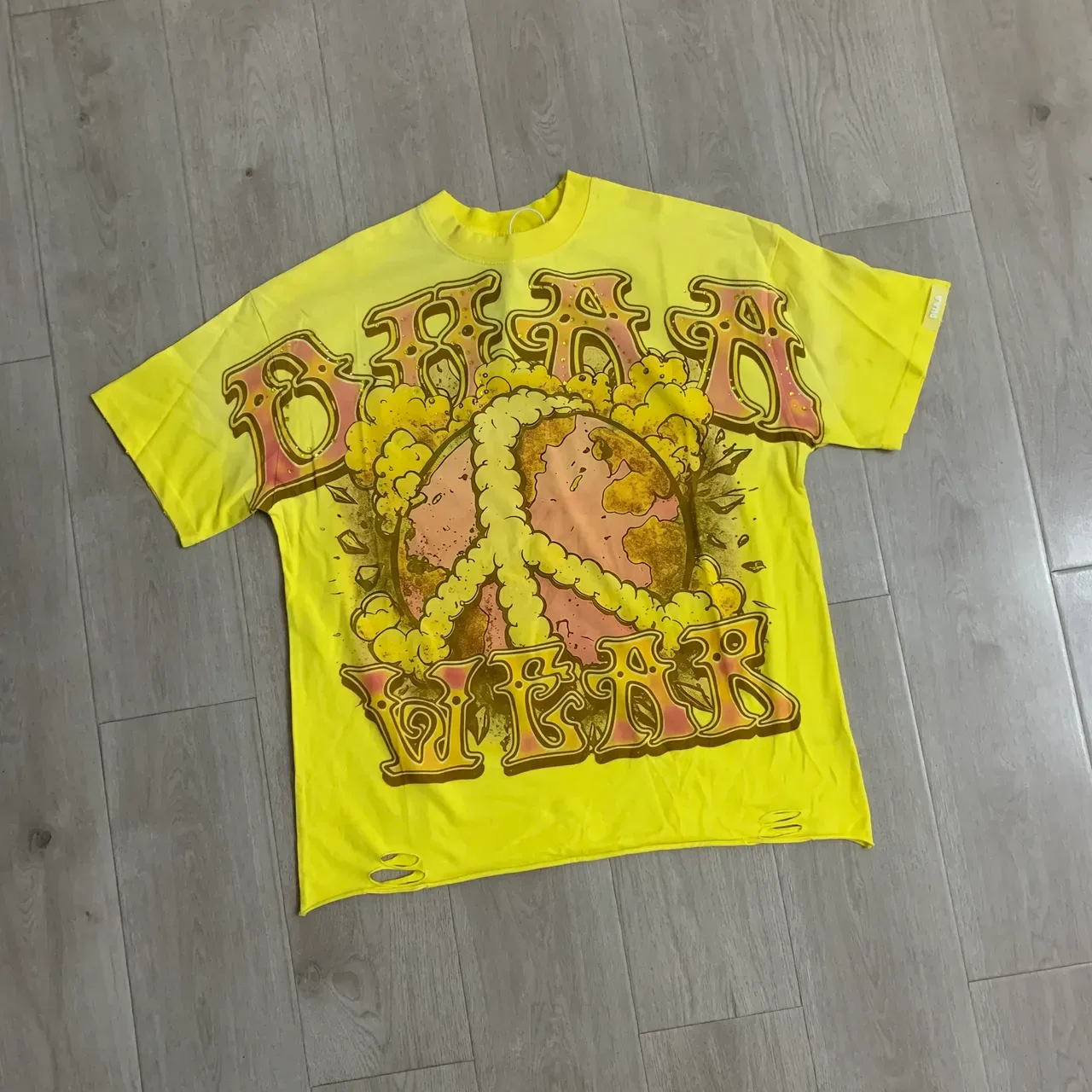 Yellow Graphic-Print Distressed Oversized T-Shirt 5