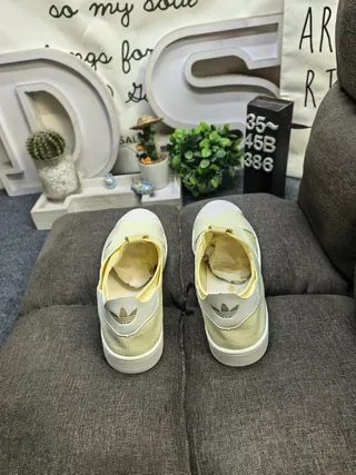 Yellow White Slip-On Elastic Strap Sneakers 8