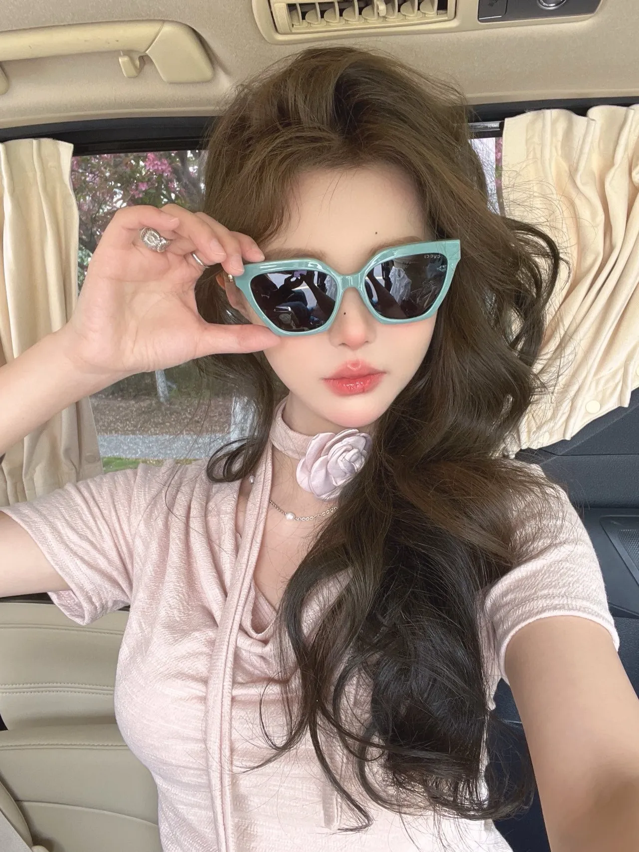 Gentle Monster White Pink Angular Cat-Eye Thick Acetate Frame Sunglasses 5
