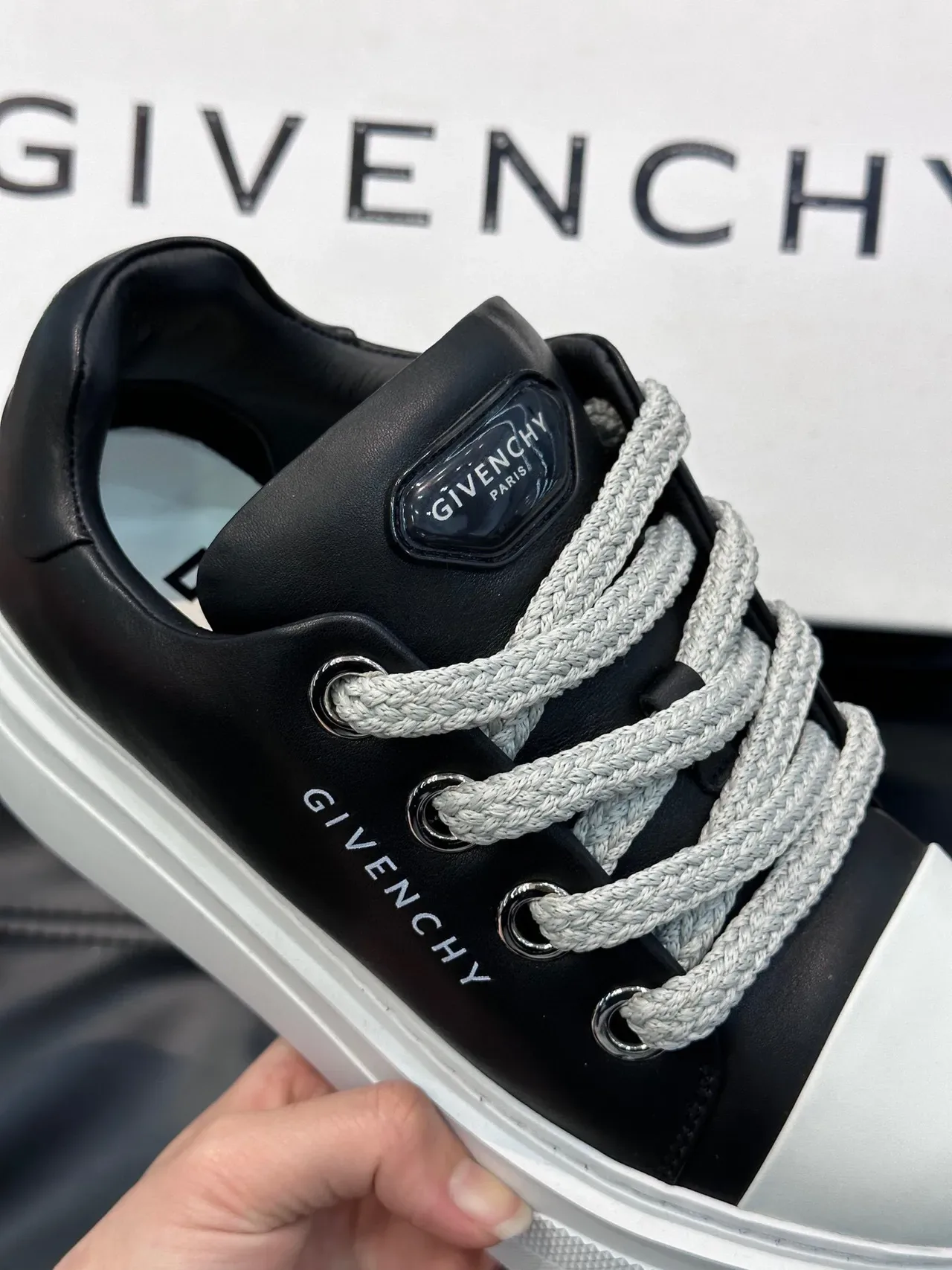 Givenchy Black White Platform Sole Leather Upper Lifestyle Sneakers 8