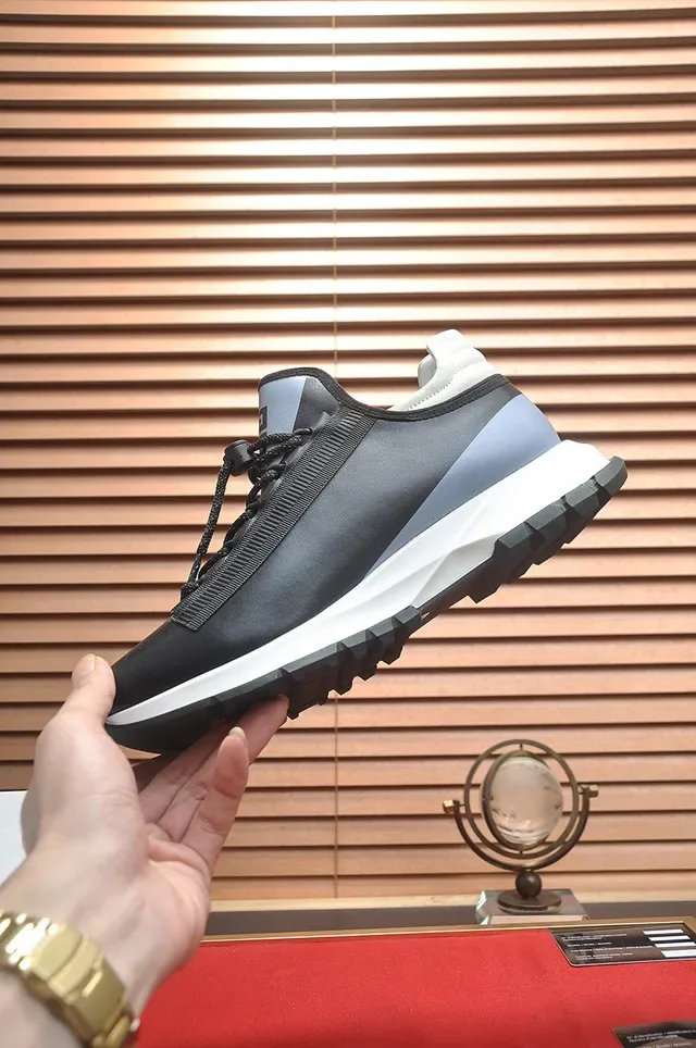 Givenchy City Sport حذاء أسلوب حياة أسود وأبيض 5