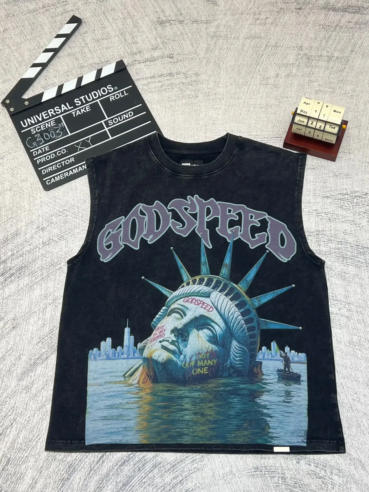 Godspeed تمثال الحرية المغمور توب جرافيكي 5