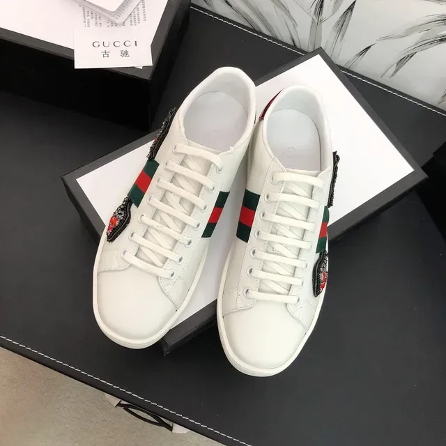 Gucci Ace Embellished White Leather Lifestyle Sneakers 2