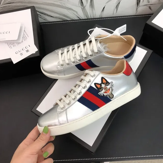 Gucci Ace Embroidered Cat Metallic Silver Lifestyle Sneakers 4