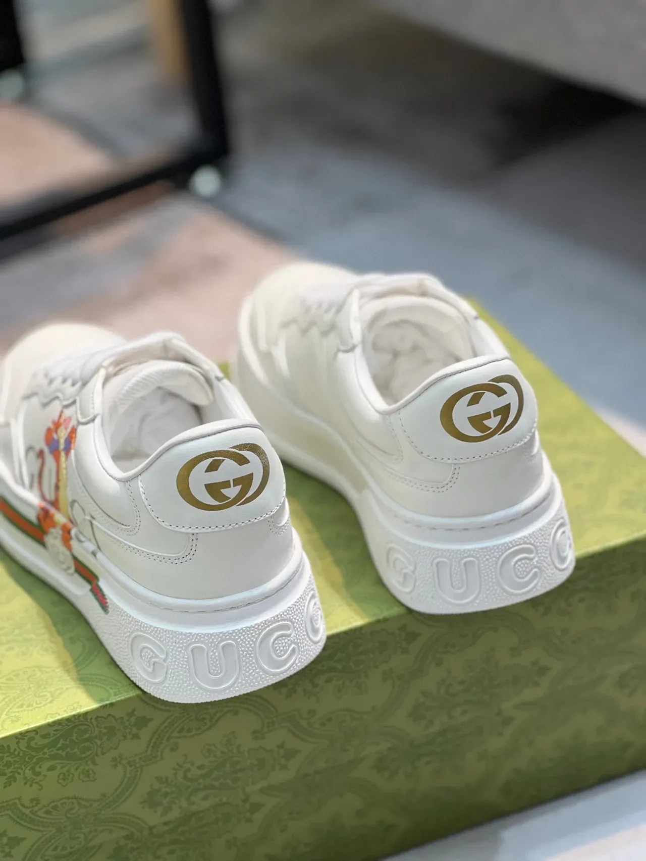 Gucci Ace Tigger Graphic White Lifestyle Sneakers 2