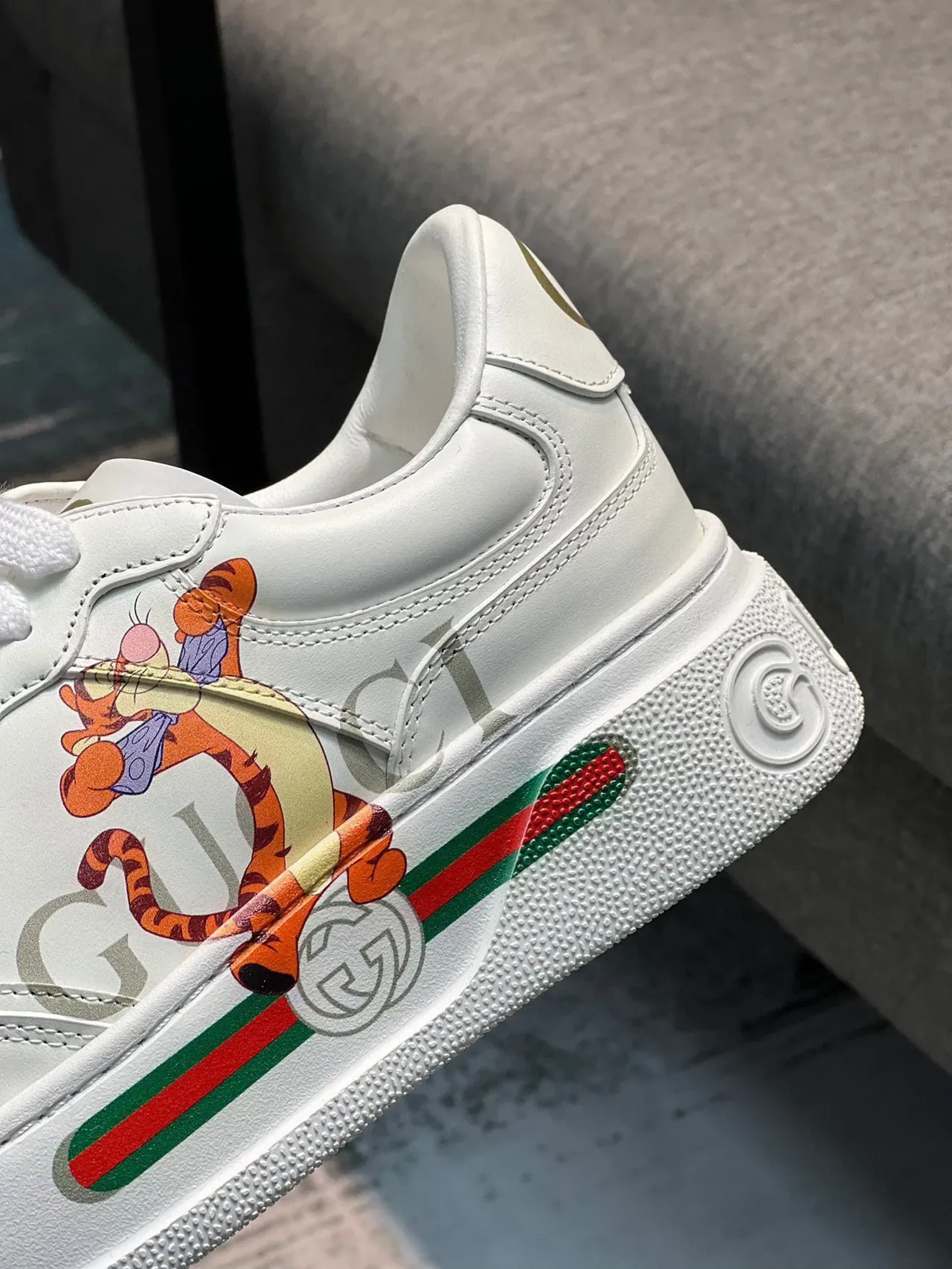 Gucci Ace Tigger Graphic White Lifestyle Sneakers 8