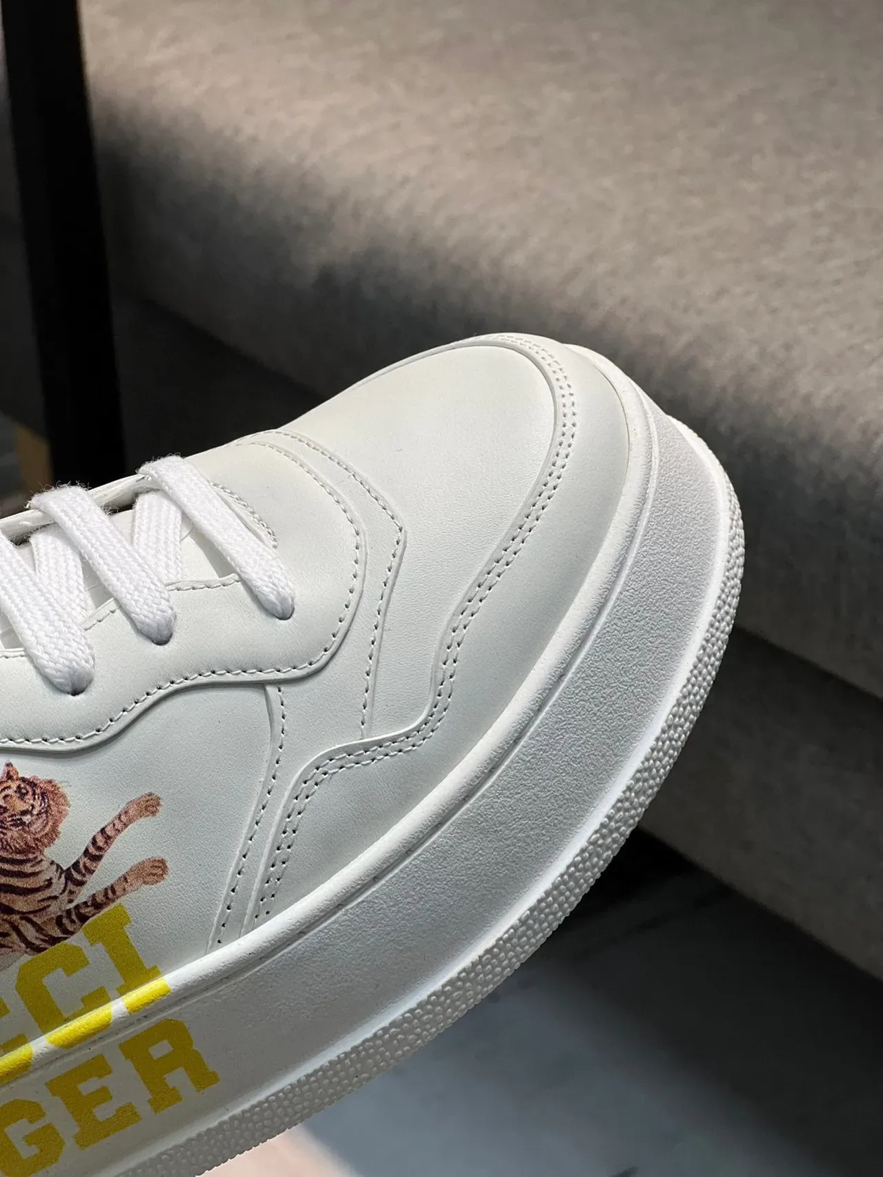Gucci Ace White Yellow Low-Top Leather Upper Lifestyle Sneakers 3