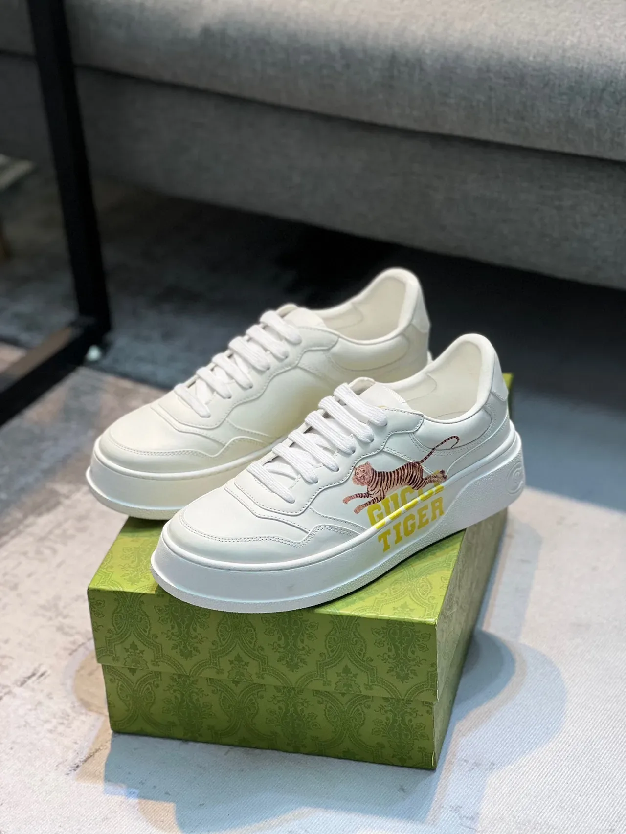 Gucci Ace White Yellow Low-Top Leather Upper Lifestyle Sneakers 6