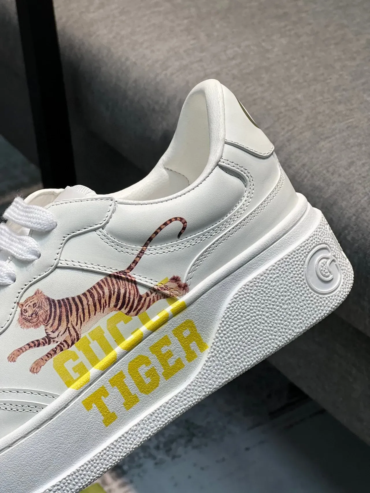 Gucci Ace White Yellow Low-Top Leather Upper Lifestyle Sneakers 8