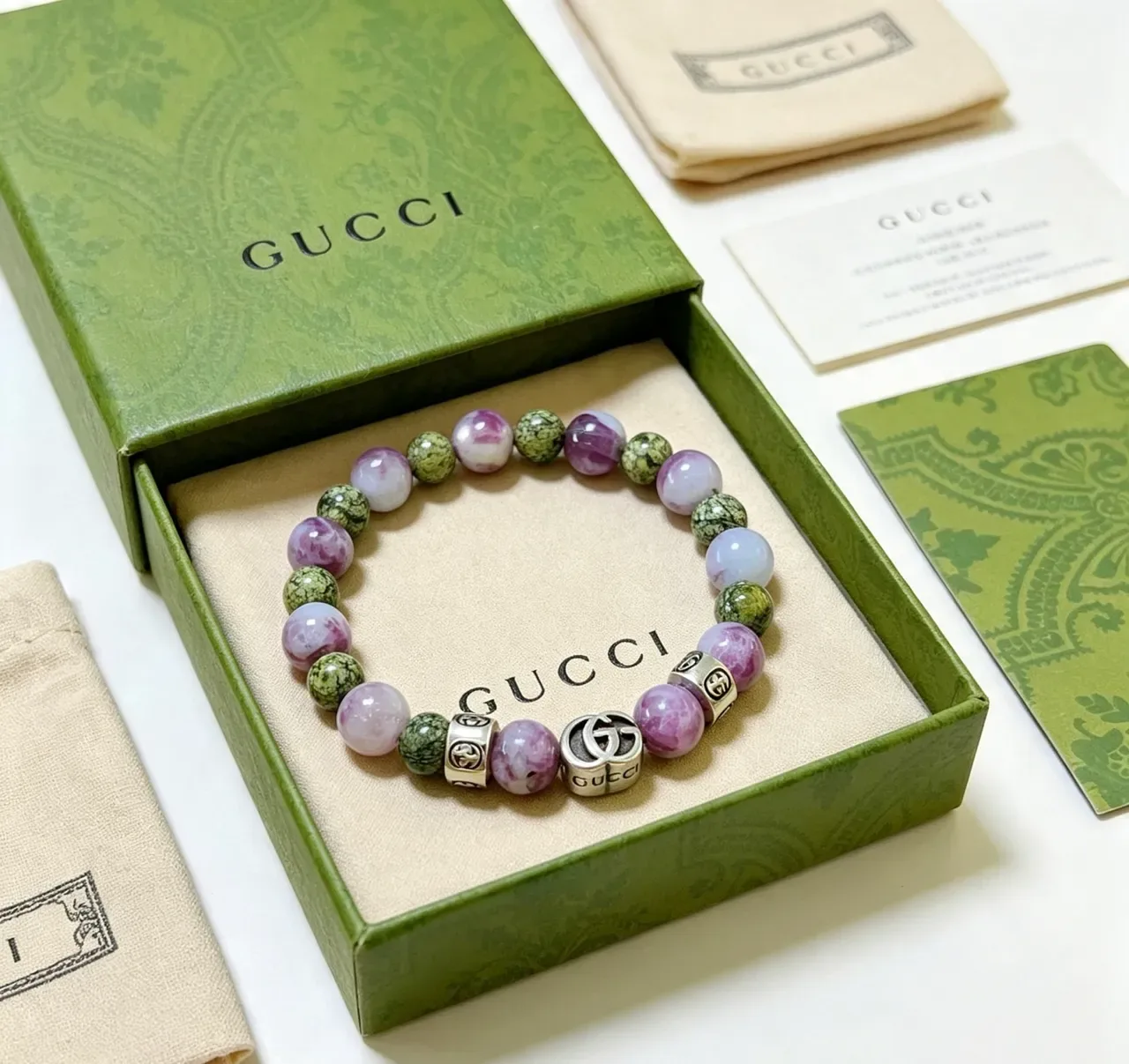 Gucci Beaded Marbled Stone and Interlocking G Charm Bracelet 6