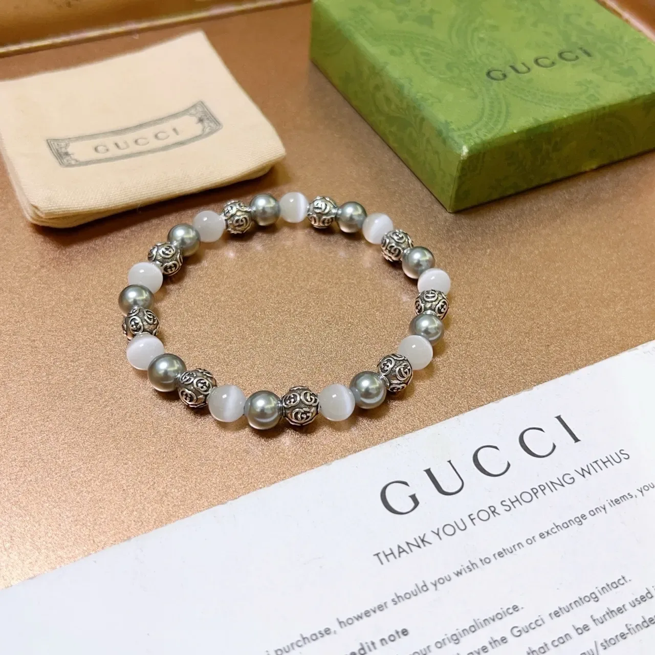 Gucci Beaded Pearl and Cat's-Eye Stone Stretch Bracelet 2