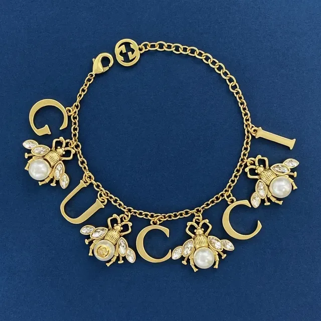 Gucci Bee Charm Gold White Chain Pearl-Set Charms Bracelet 2