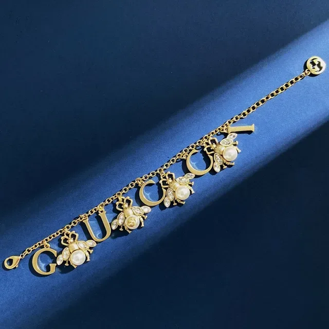 Gucci Bee Charm Gold White Chain Pearl-Set Charms Bracelet 6