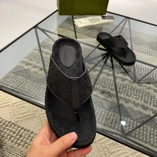 Gucci Black GG Monogram Canvas Thong Slide Slippers 5