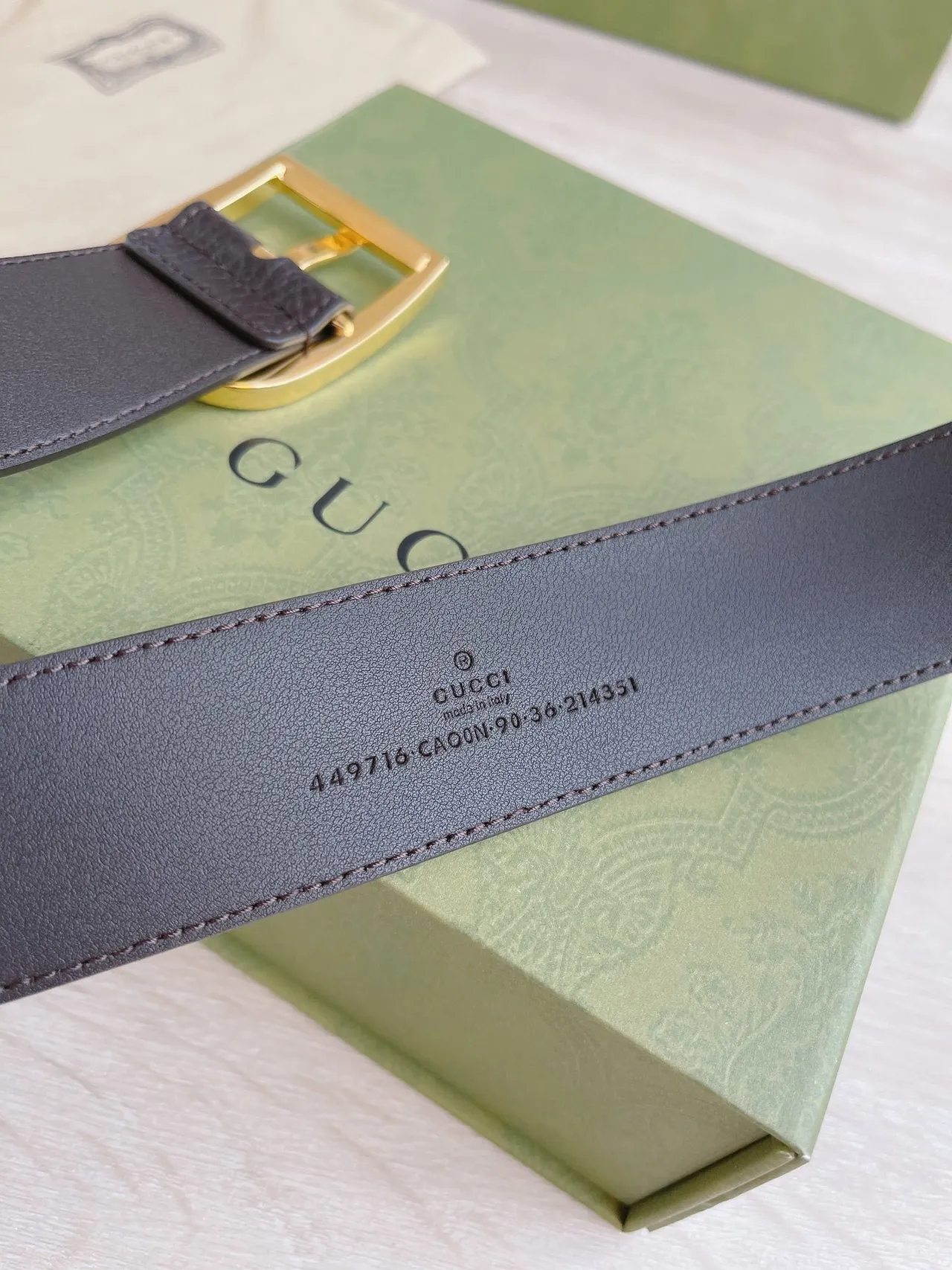 Gucci Black Gold Pebbled Rectangular Buckle Leather Belt 4