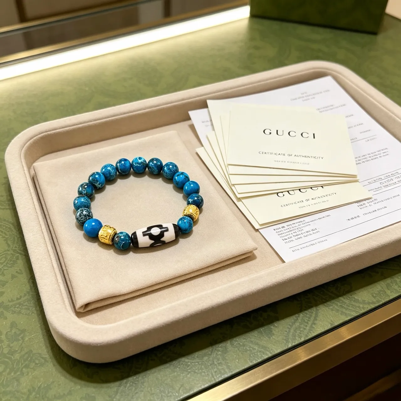Gucci Pulseira de contas azuis e douradas com pedra de estilo turquesa 9