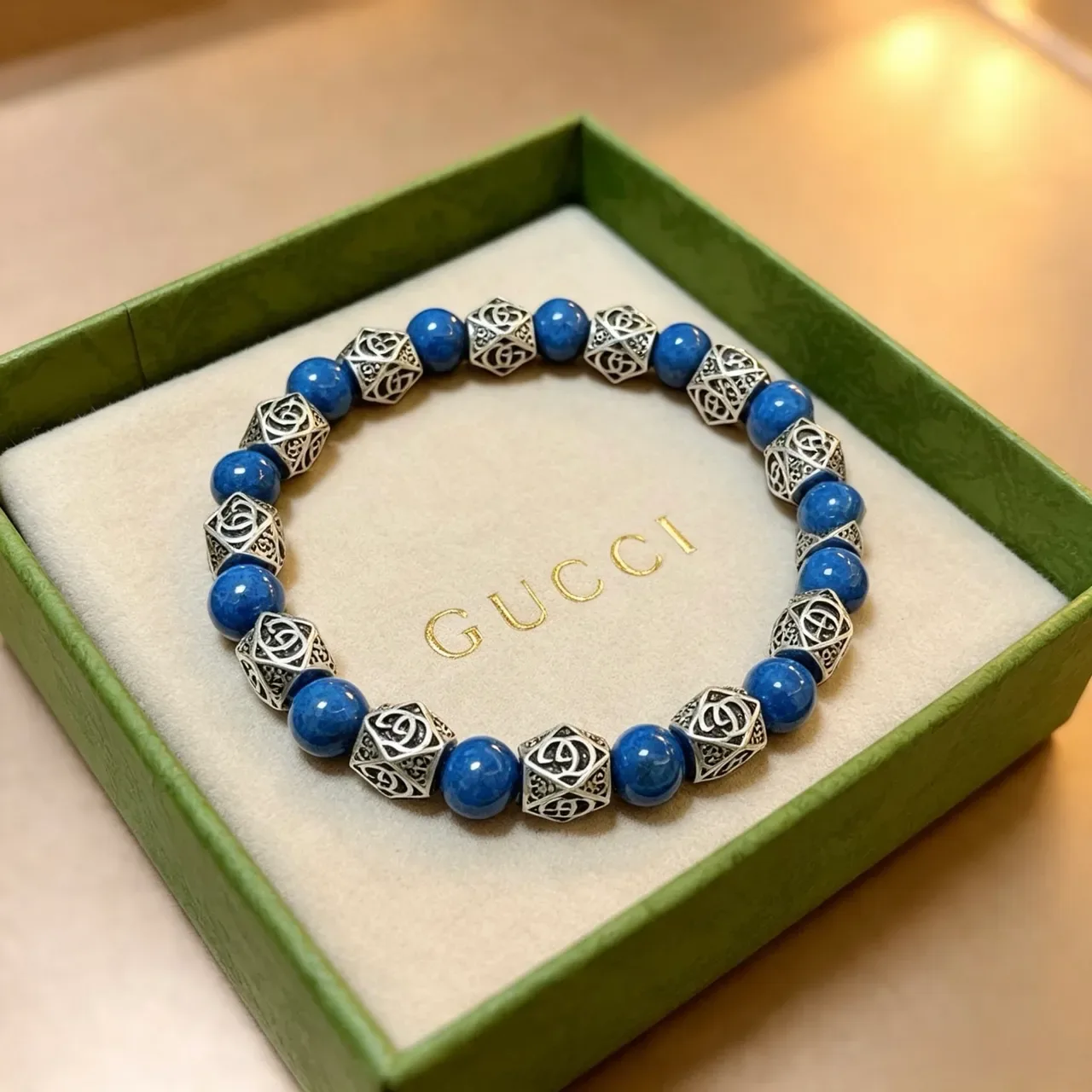 Gucci Bracelet de Pierres et Métal Alternant en Bleu et Argent 5