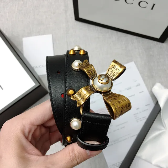 Gucci Bow Pearl and Stud Leather Belt 3