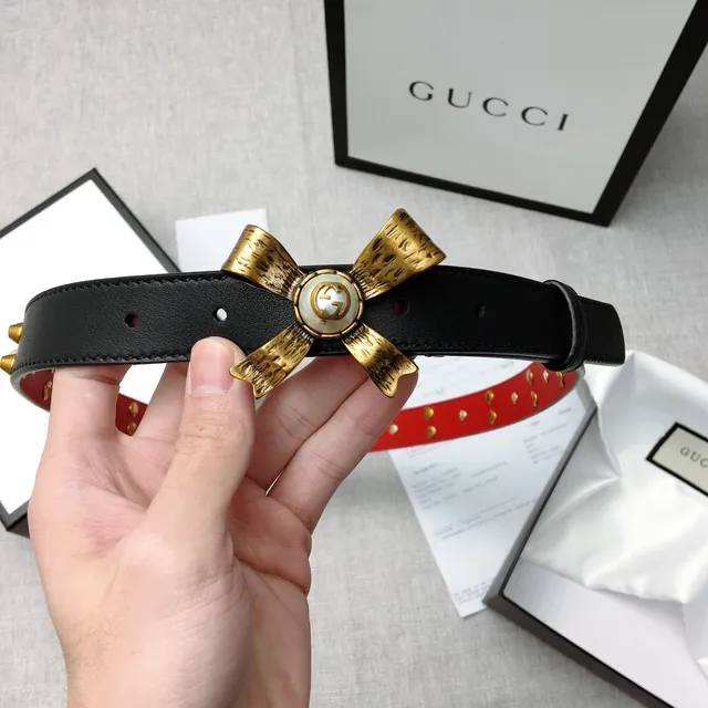 Gucci Bow Pearl and Stud Leather Belt 4
