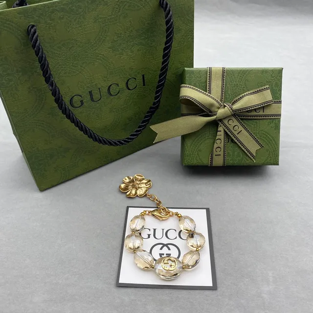 Gucci Crystal Bead and Floral Pendant Bracelet 5