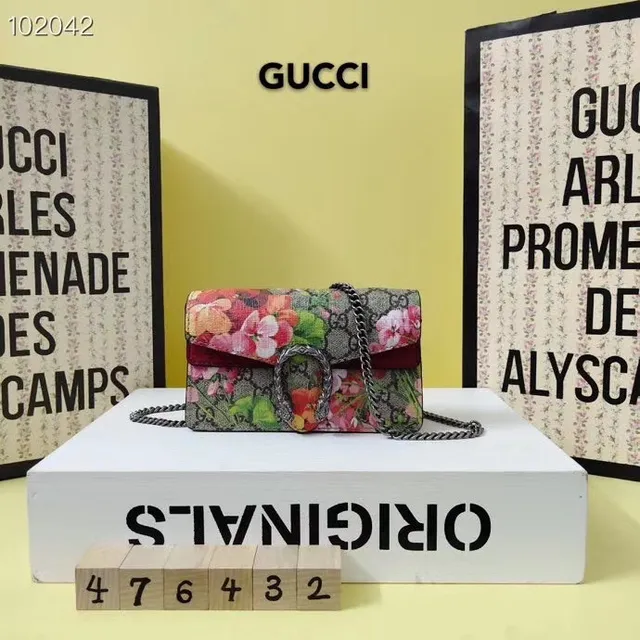 Gucci Dionysus Beige Noir GG Monogram Toile Clasp Horsebit Sac 10