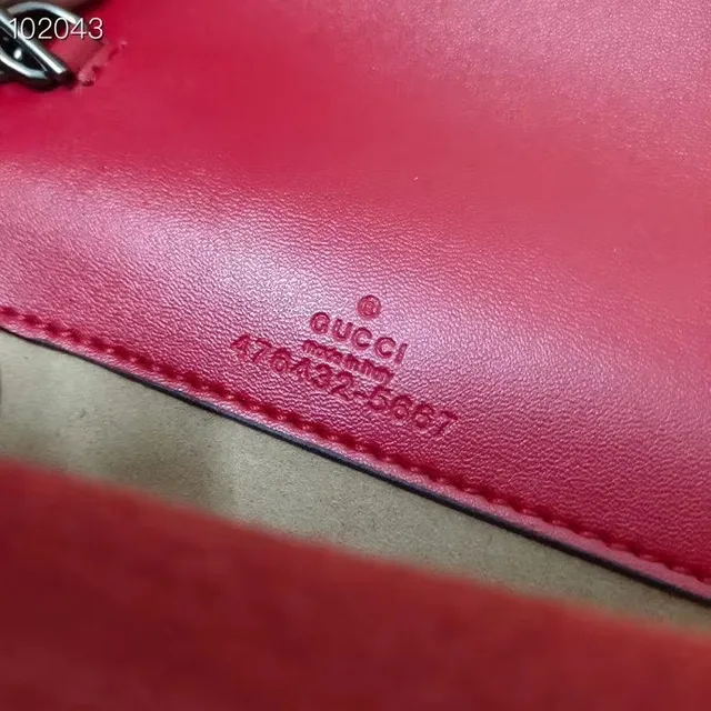 Gucci Dionysus Beige Noir GG Monogram Toile Clasp Horsebit Sac 11