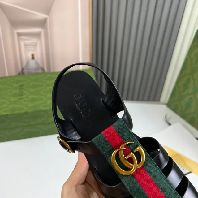 Gucci Dionysus Black Green Ribbed Toe Guard Web Stripe Strap Gladiator Sandals 7