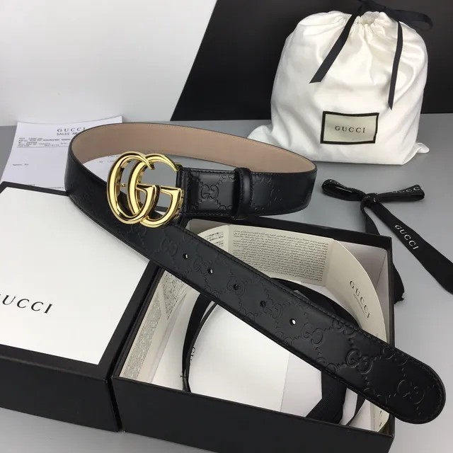 Ceinture Gucci Double G Noir Doré Gravé GG Monogramme Boucle Interlocking en Cuir 2