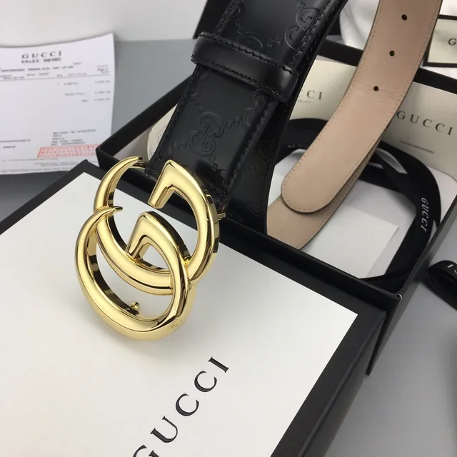 Ceinture Gucci Double G Noir Doré Gravé GG Monogramme Boucle Interlocking en Cuir 3
