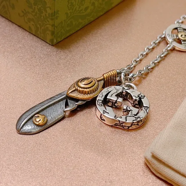 Gucci Double G Feather Pendant Silver-Tone Necklace 6