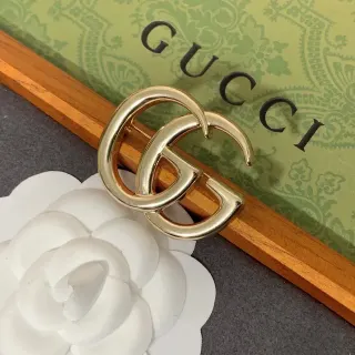 Gucci Double G Gold-Tone Interlocking Logo Brooch