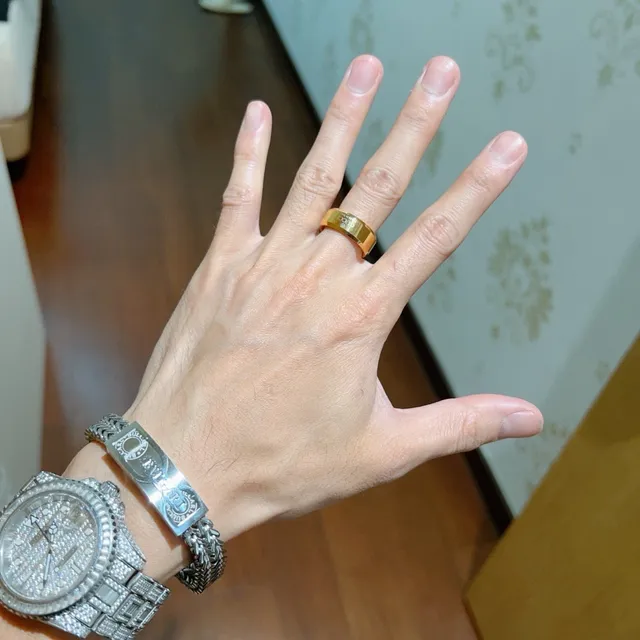 Gucci Engraved Logo Wide Band Gold-Tone Ring 8