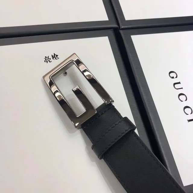 Gucci G-Buckle Black Silver Interlocking Polished Metal Finish Leather Belt 6