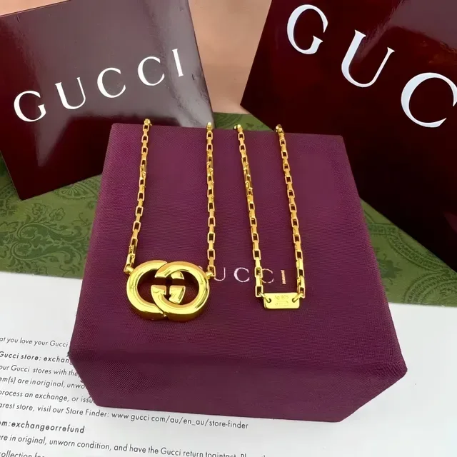 Gucci GG Marmont Or Argent Interlocking Double-G pendentif chaîne 5