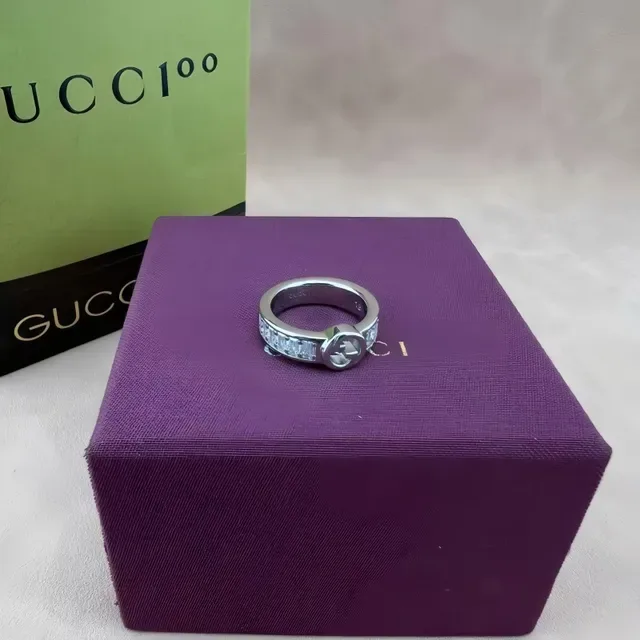 Gucci GG Marmont Gold Transparent Interlocking G Logo Baguette-Cut Stones Ring 3