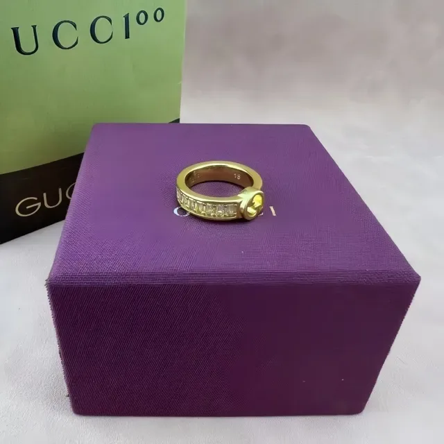 Gucci GG Marmont Gold Transparent Interlocking G Logo Baguette-Cut Stones Ring 4
