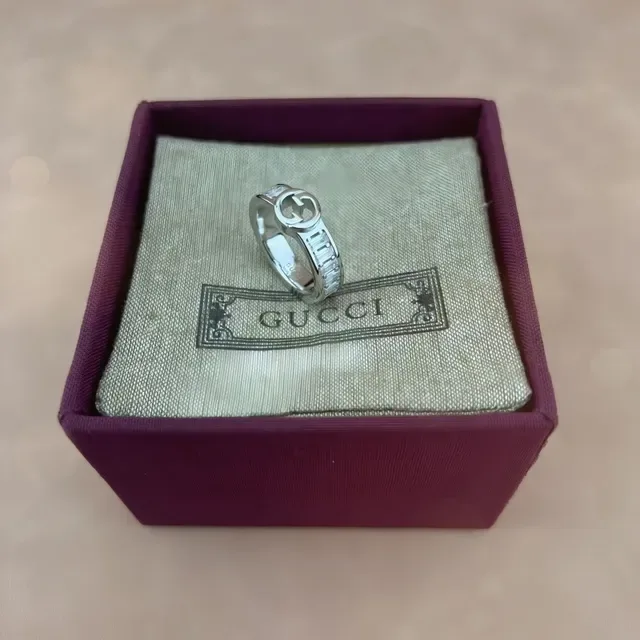 Gucci GG Marmont Gold Transparent Interlocking G Logo Baguette-Cut Stones Ring 6