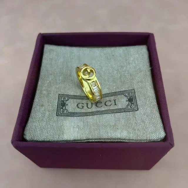 Gucci GG Marmont Gold Transparent Interlocking G Logo Baguette-Cut Stones Ring 7