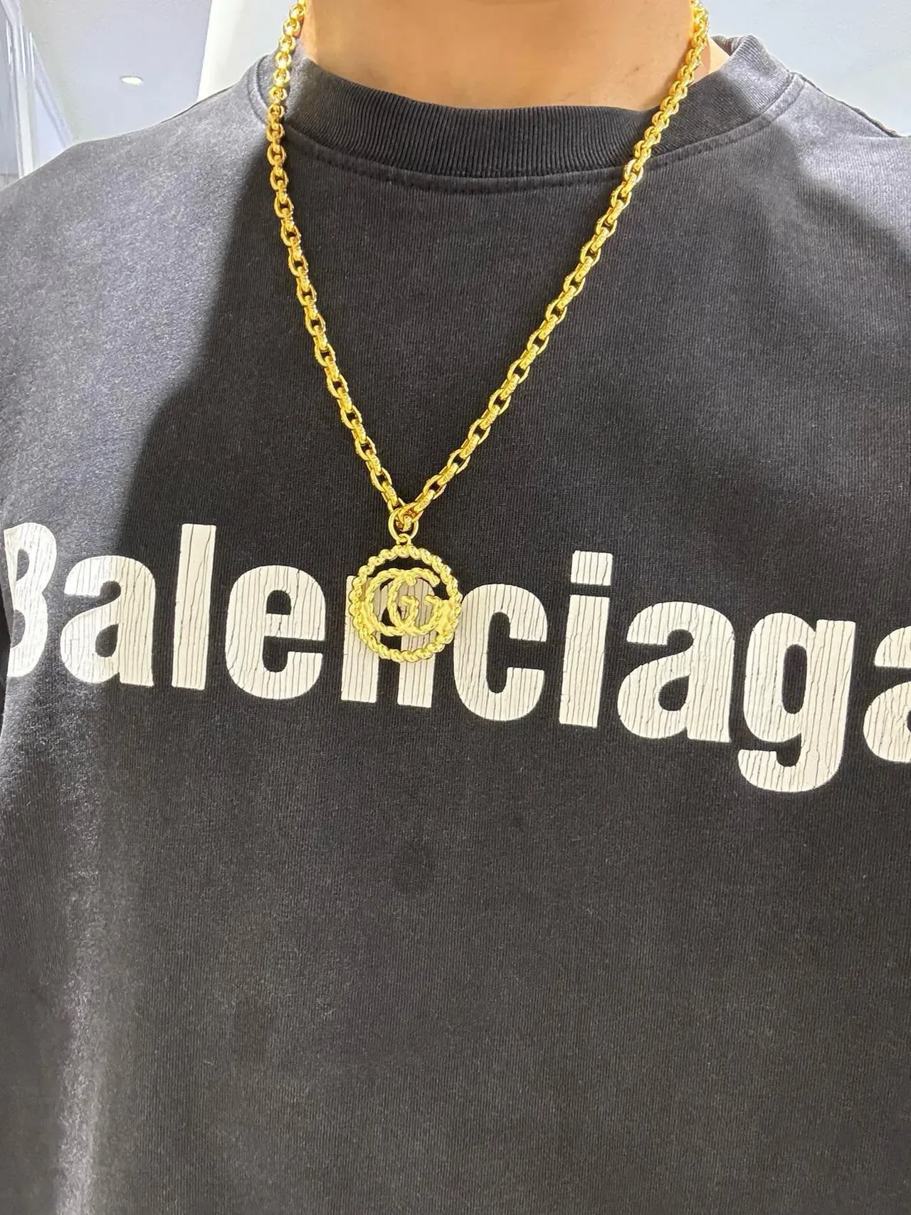 Gucci GG Marmont Gold Twisted Rope-Link Chain Interlocking Double-G Pendant Necklace 4