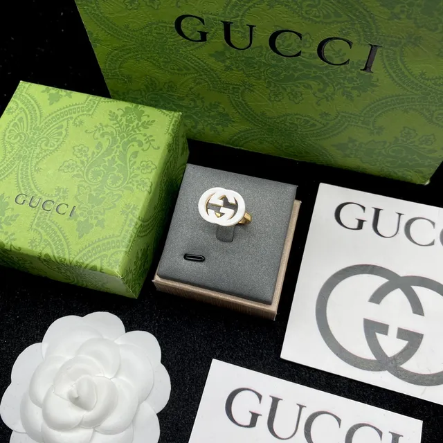 Gucci GG Marmont Gold White Chain Resin Logo Necklace 2