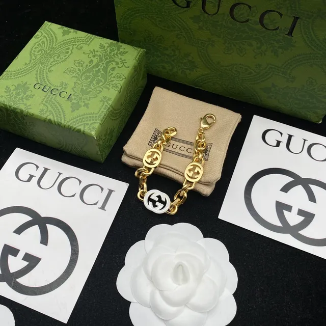 Gucci GG Marmont Gold White Chain Resin Logo Necklace 7