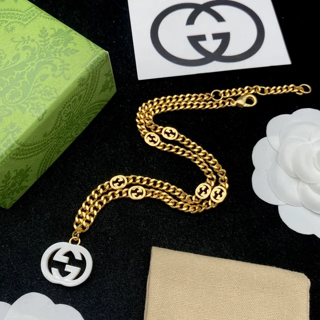 Gucci GG Marmont Gold White Chain Resin Logo Necklace 9