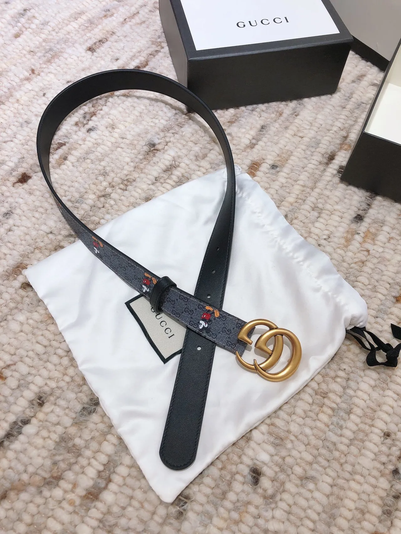 Gucci GG Marmont Gray Multicolor Interlocking Gold-Tone Buckle Mickey Mouse Character Print Leather Belt 8