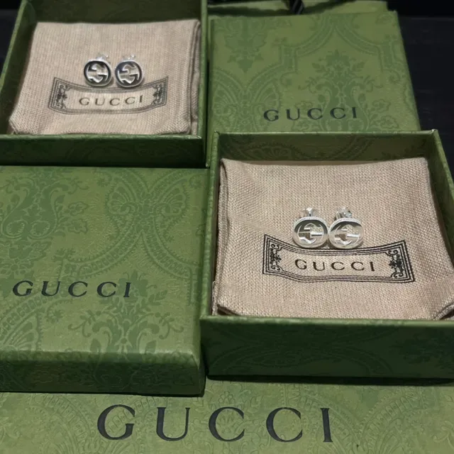Gucci GG Marmont Interlocking G Black Enamel Silver Stud Earrings 8