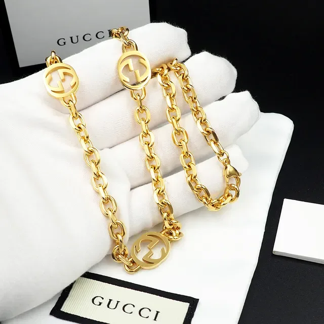 Gucci GG Marmont Interlocking G Logo Curb-Link Chain Necklace 2