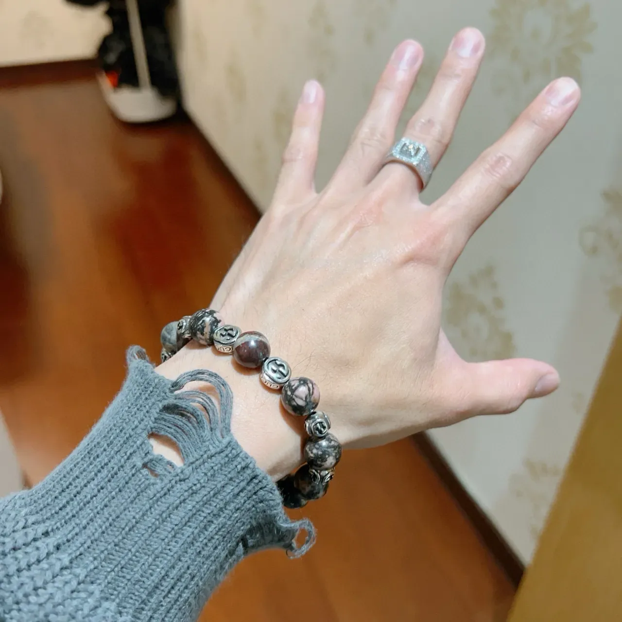 Gucci GG Marmont Multicolor Silver Beaded Stone And Metal Bracelet 8