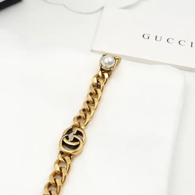 Gucci GG Marmont Pearl Cluster Gold-Tone Chain Bracelet 4
