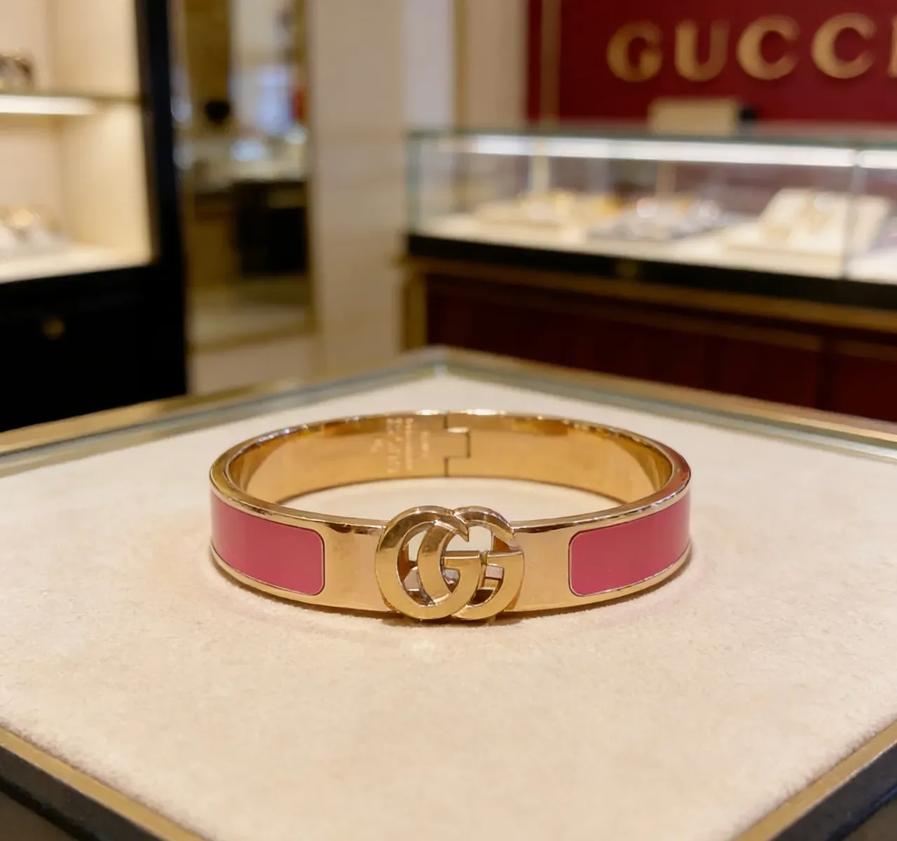 Gucci GG Marmont Pink Enamel Gold-Tone Hinged Bracelet 6