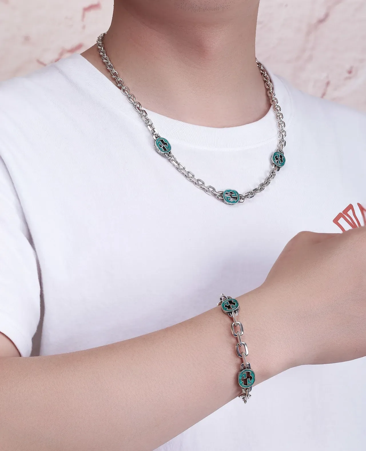 Gucci GG Marmont Silver Blue Curb Chain Three Circular Enamel Pendants Necklace 3