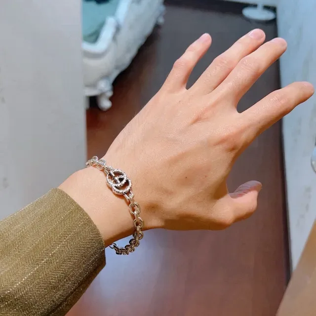 Gucci GG Marmont Silver Chunky Curb Chain Twisted Rope-Textured Double-G Clasp Bracelet 8